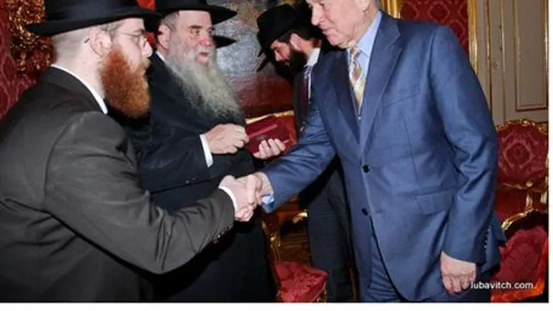 Rabbis meet with Hungarian President Schmitt