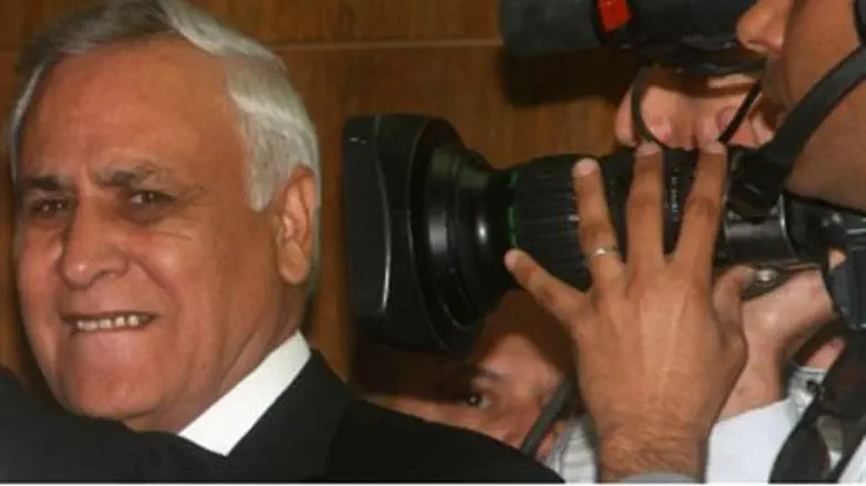 Moshe Katzav at sentencing hearing.