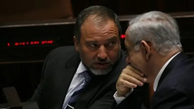 Netanyahu and Lieberman (file)