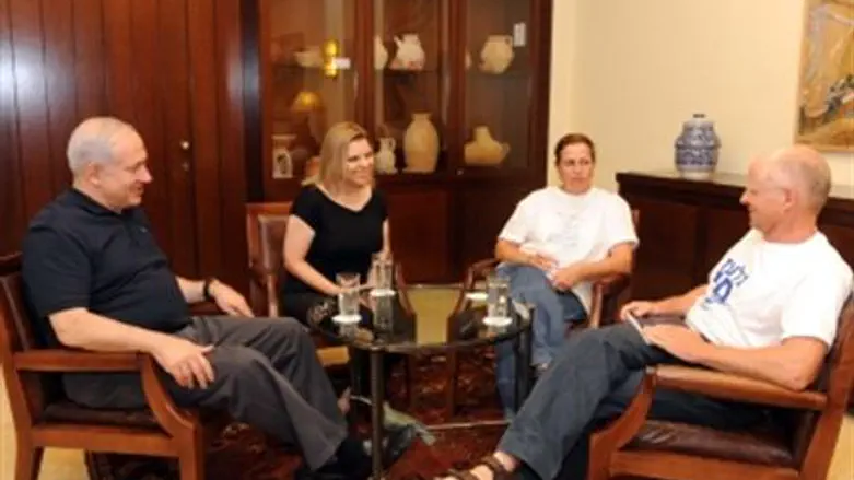The parents of Gilad Shalit with Netanyahus, 