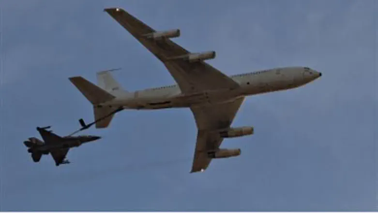 IAF aerial display (file)