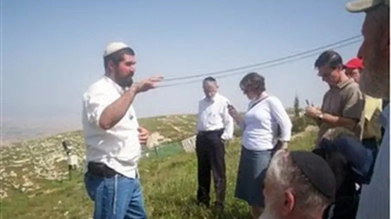 David HaIvri at Elon Moreh