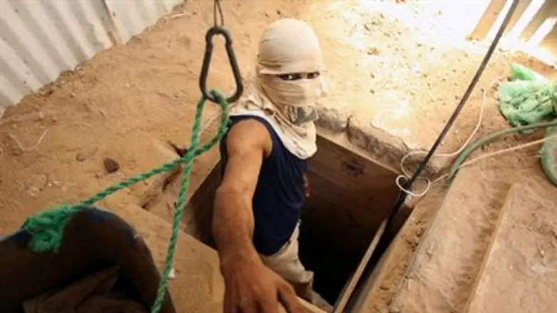 Terrorist and tunnel