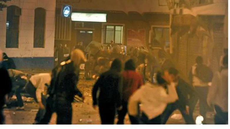 Algerian clashes in January 2011