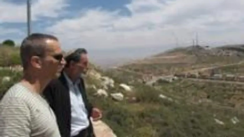 Gilad with Katzover in Elon Moreh