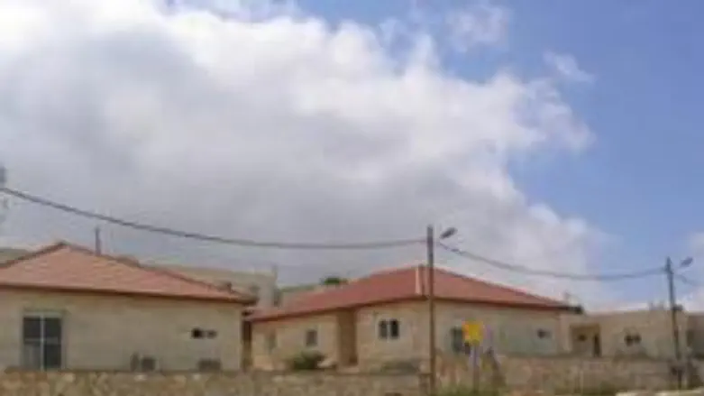 Endangered homes in Haresha