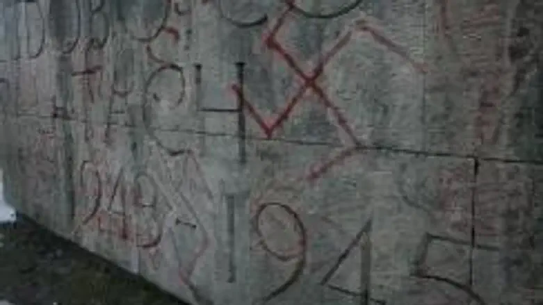 Krakow Ghetto monument defaced