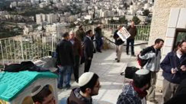 Jewish residents at Beit Yehonatan