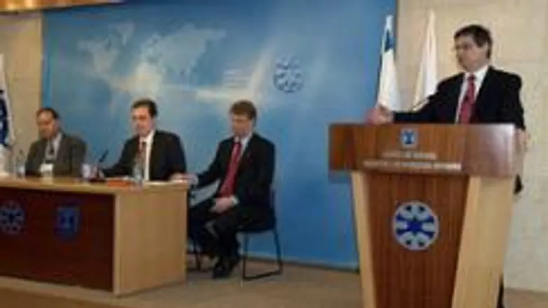 Dep FM Ayalon with TaxPayers' Alliance
