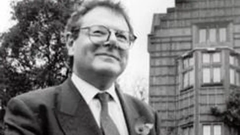 Sir Martin Gilbert