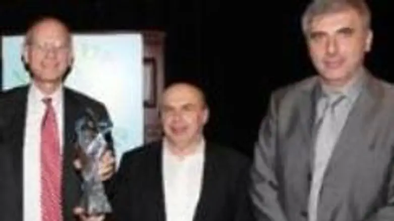 Mr. Eizenstat, N. Sharansky and L. Nevzlln