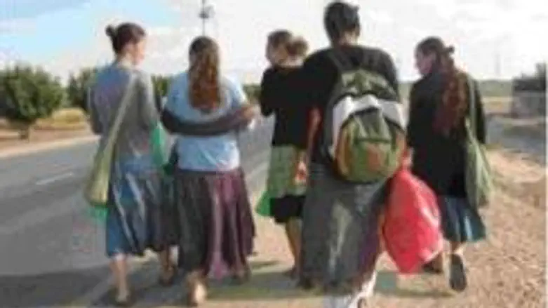 National service volunteers