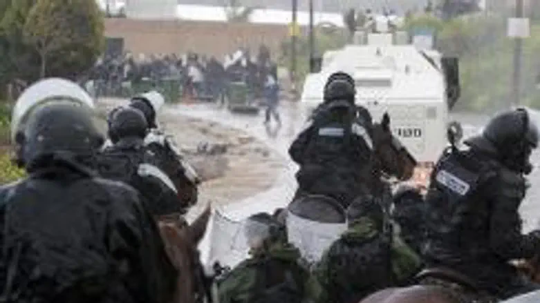 Riot police (archive)