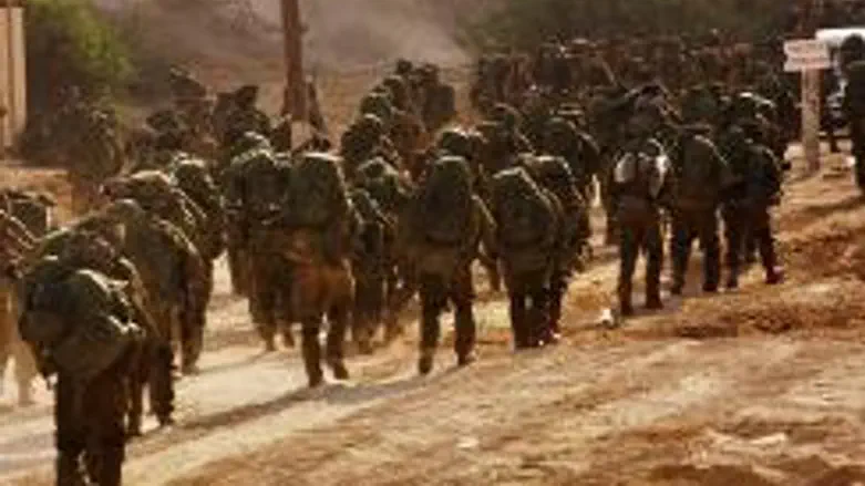 IDF entering Gaza in Cast Lead campaign