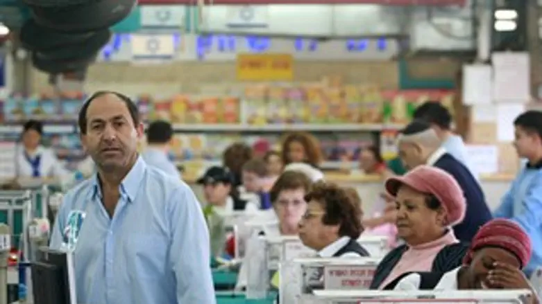 מבטיח. רמי לוי.