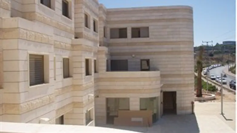 ממשיכים לבנות. המעונות החדשים