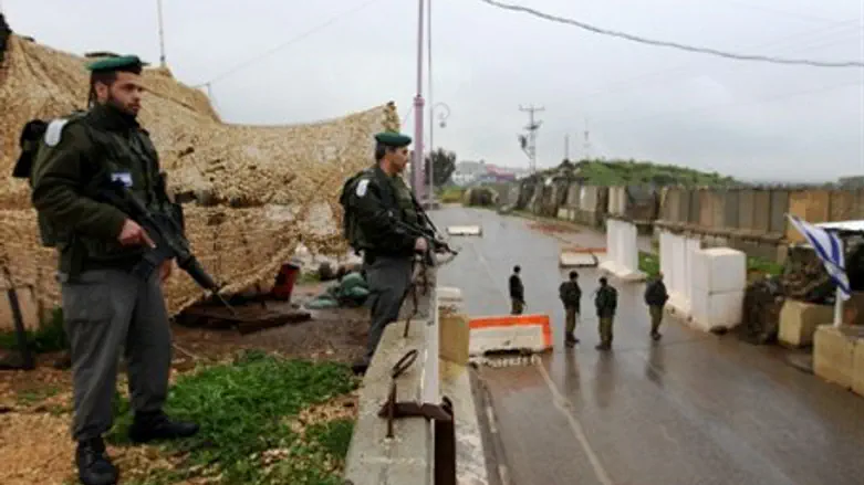 IDF patrol at Lebanese Border