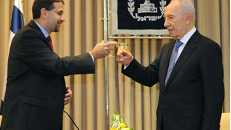 השגריר החדש בטקס בבית הנשיא