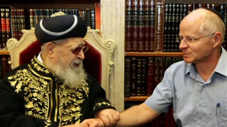 Rav Ovadiah, Noam Schalit