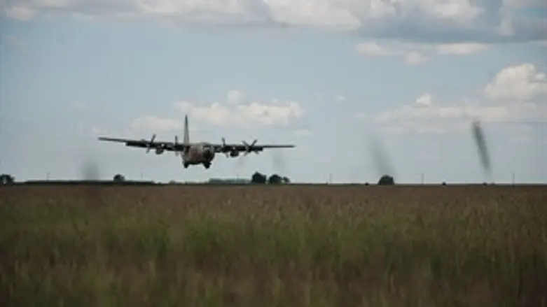 אימון חיל האויר ברומניה מטוס הרקולס