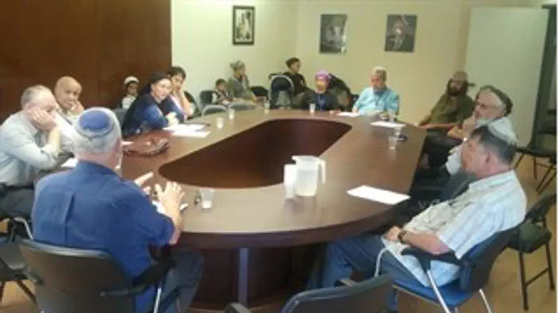 הפגישה היום