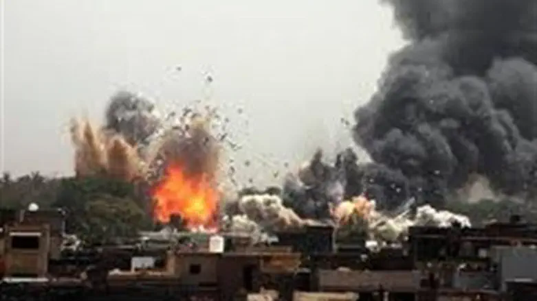 NATO Bombs Qaddafi's Tripoli compound