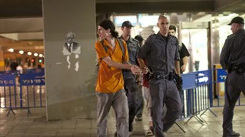 אחד העצורים אתמול. 