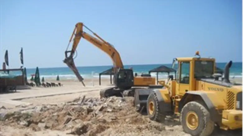 הרס המסעדה היום