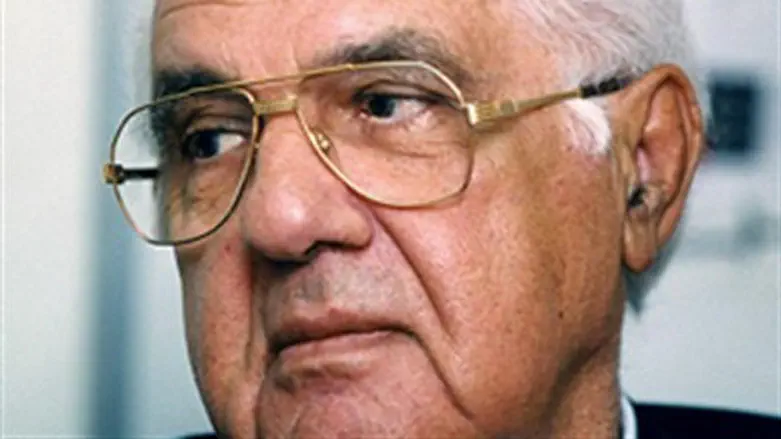 Yuli Ofer