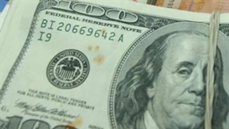 מחלקים מיליארדים