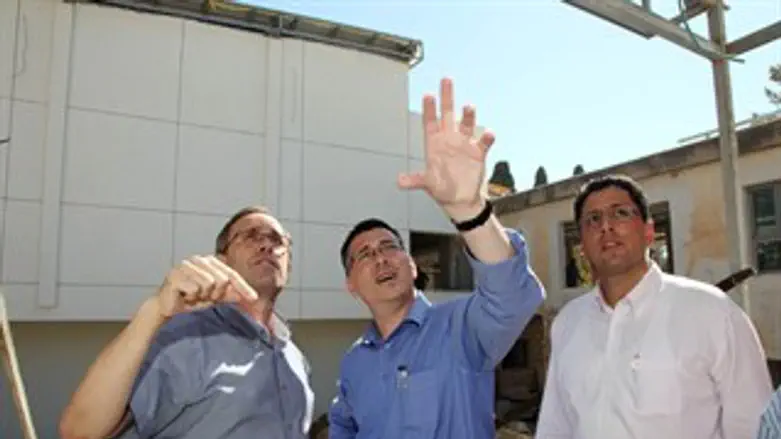 השר סער בסיור בשלוחה בצפת 