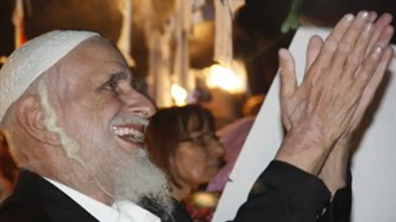 הרב מנחם פרומן במאהל רוטשליד