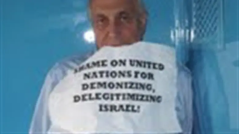 Rabbi Weiss in paddy wagon