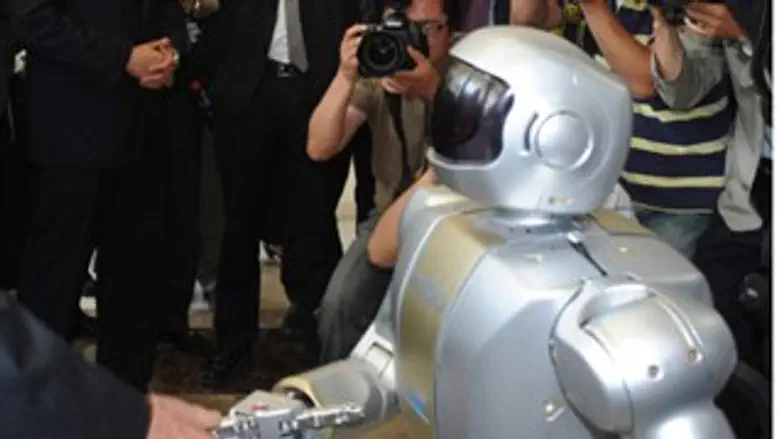 יזכירו נשכחות. רובוטים