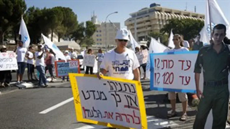 ממשיך במאבק. נועם שליט