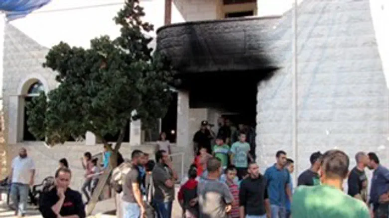 שריפת המסגד הבוקר