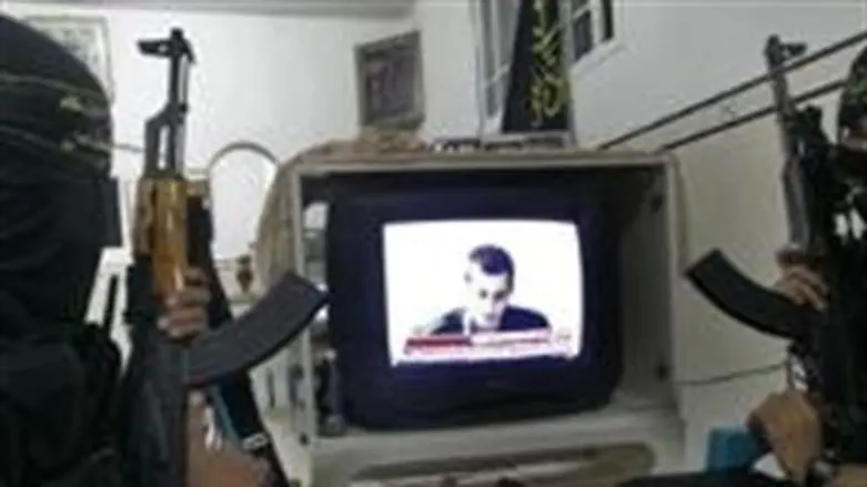Shalit 2009 tape released by Hamas