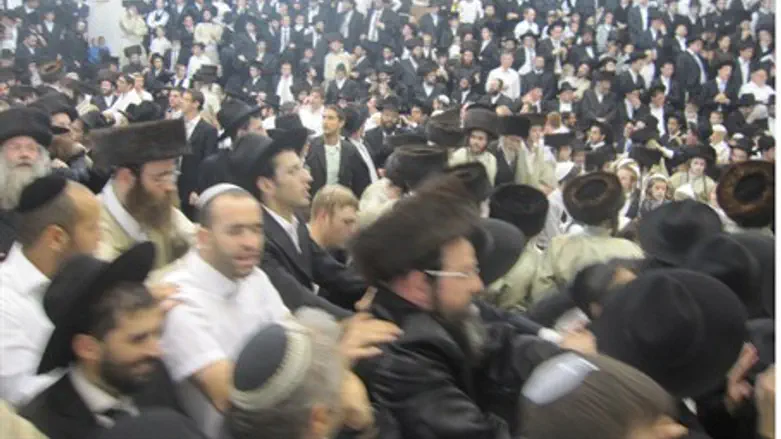 Sukkot at Toldot Aharon