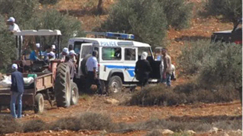 בחסות שוטרי רש"פ