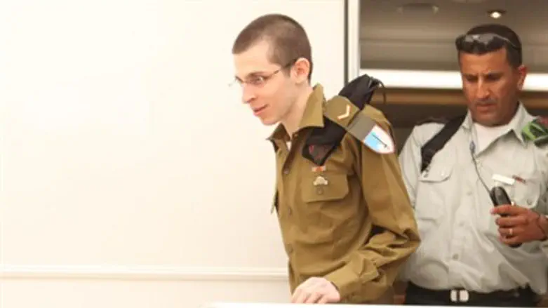 Shalit in uniform Tuesday