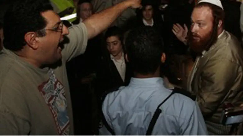 מאה שערים הערב