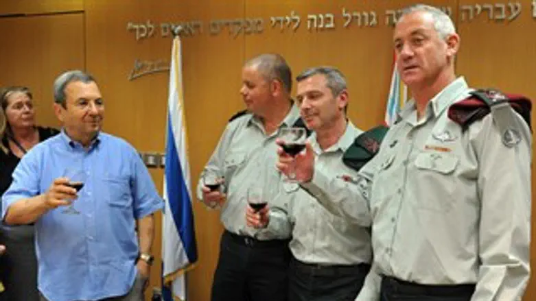 חילופי המפקדים. היום