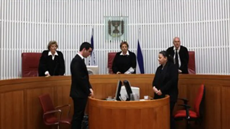 שחרור בחסות בית המשפט בלבד