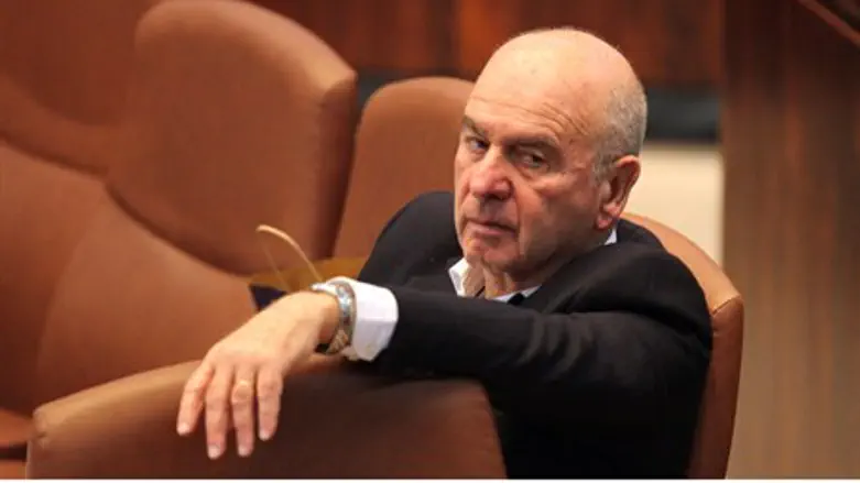 Minister Matan Vilnai