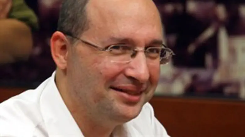 הישג. אבי ניסנקורן