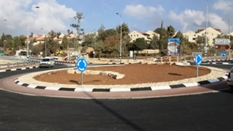 הכיכר החדשה בכניסה לאפרת