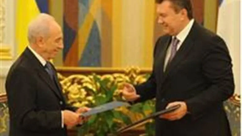 President Shimon Peres and morning visitor