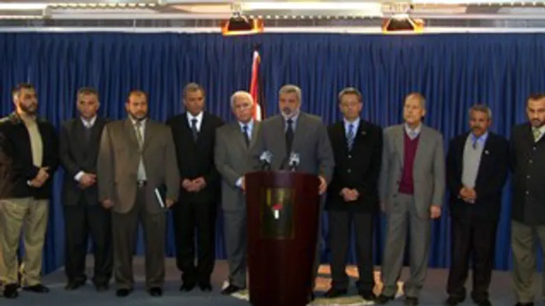 הנייה וחברי קבינט ממשלתו