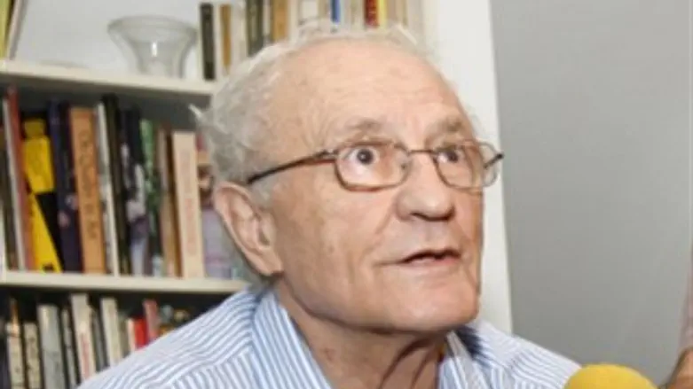 הסית? שטרנהל