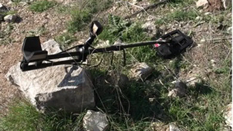 בין הכלים שנתפסו